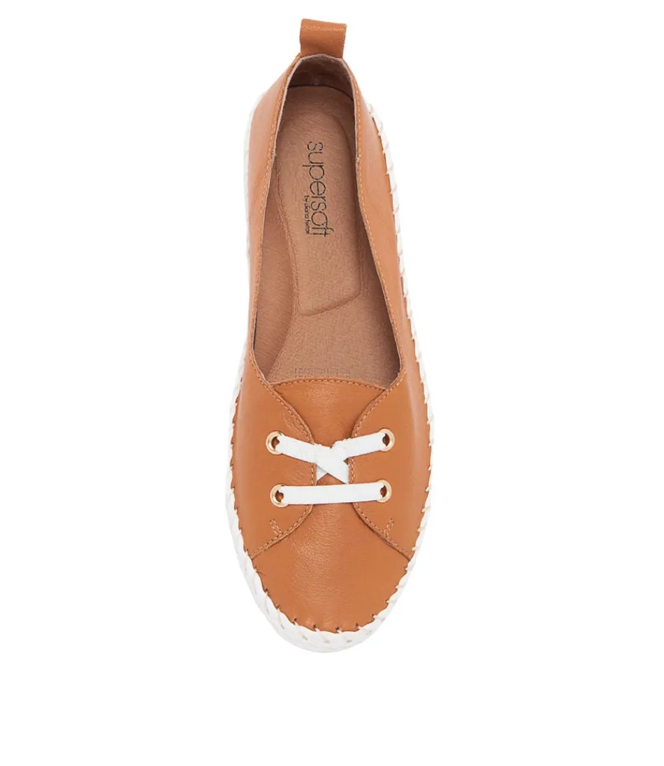 Découvrez nos mocassins femme SUPERSOFT - cuir brun foncé souple au style intemporel